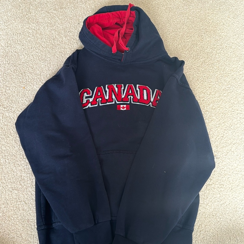 Canada navy and red sweatshirt size small